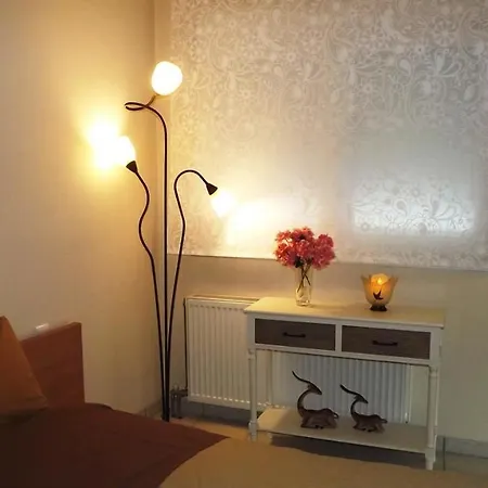 Brilliant House * Βόλος